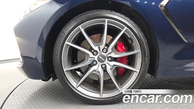 Genesis G70 2.0T Sport Package - фото 3