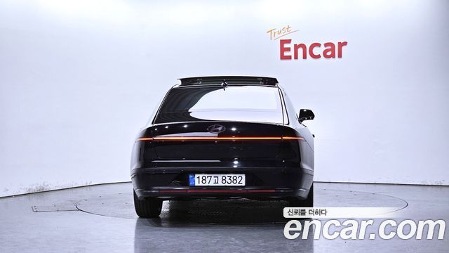 Hyundai Grandeur GN7, гибрид Calligraphy - фото 3