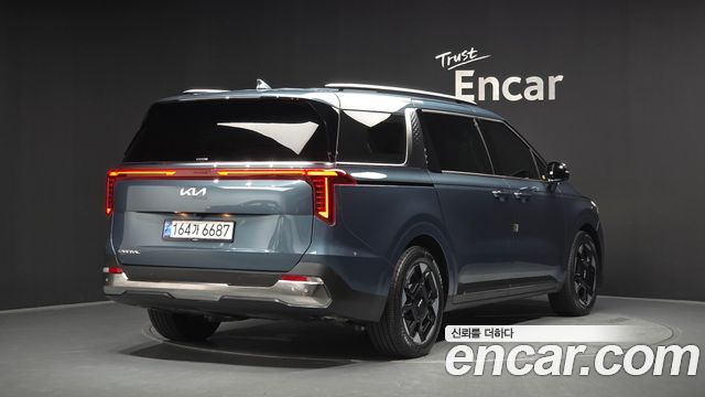 Kia Carnival Новый 4-го поколения Gasoline 9-Seater Noblesse - фото 1