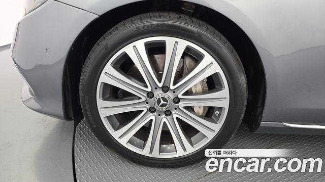 Mercedes-Benz E-Class W213 E400 4MATIC Exclusive - фото 4
