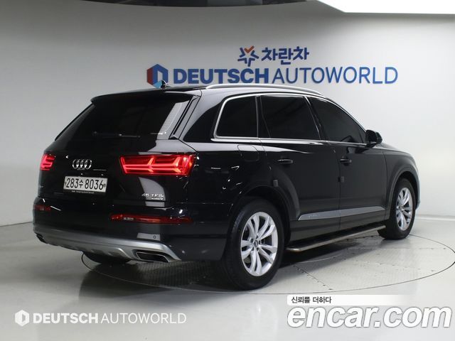 Audi Q7 45 TFSI Quattro - фото 1