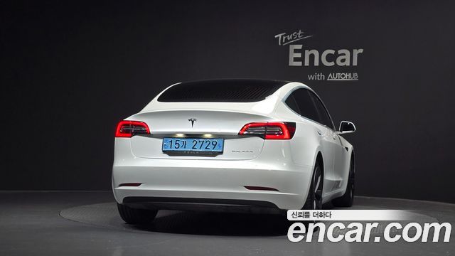 Tesla Model 3 Long Range AWD - фото 3