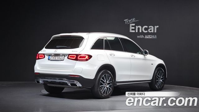 Mercedes-Benz GLC-Class X253 GLC300e 4MATIC - фото 1