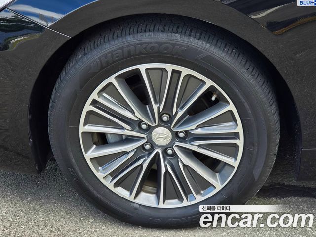 Hyundai Grandeur IG, гибрид Exclusive Special - фото 4