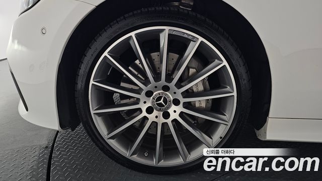 Mercedes-Benz E-Class W213 E450 4MATIC Coupe - фото 3