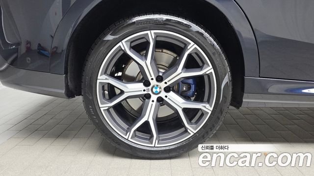 BMW X6 G06 xDrive40i M Sport - фото 4