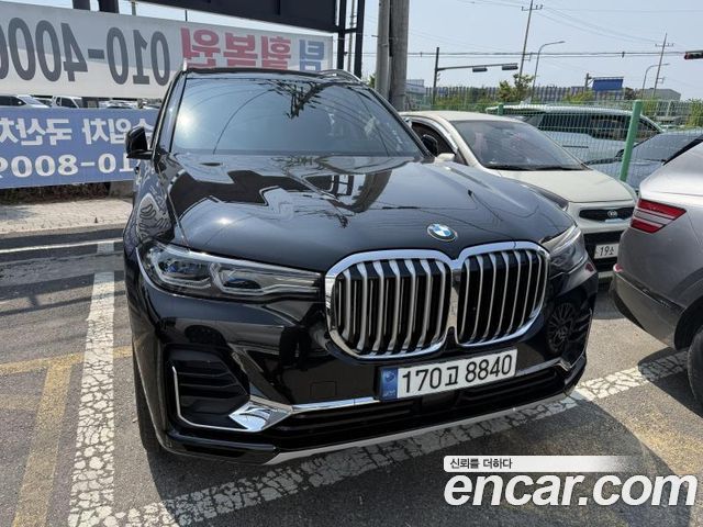 BMW X7 G07 xDrive 40i Design Pure Excellence 6-Seater - фото 0