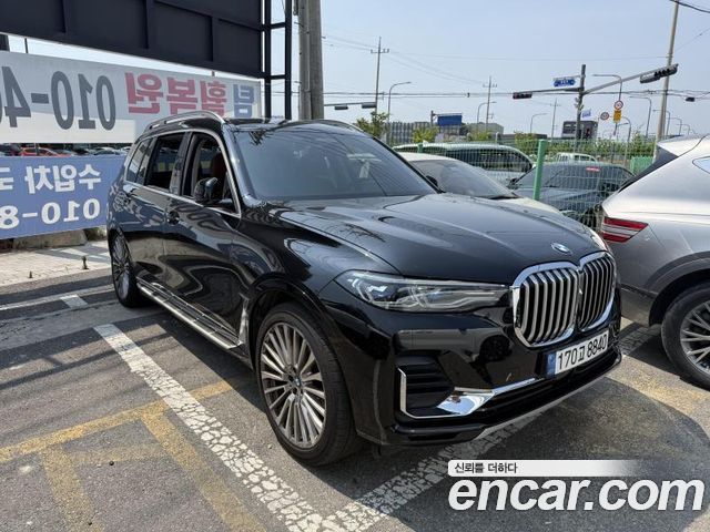 BMW X7 G07 xDrive 40i Design Pure Excellence 6-Seater - фото 1