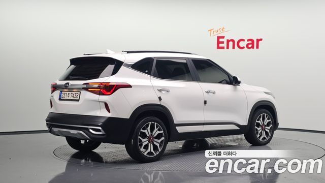 Kia Seltos Diesel 1.6 2WD Signature - фото 0
