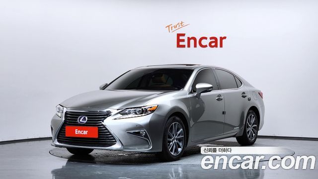 Lexus ES Supreme XV60 - фото 0