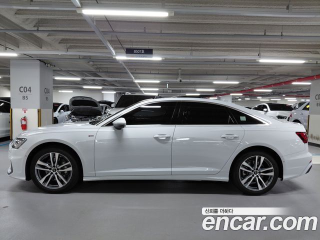 Audi A6 C8 45 TFSI Quattro Premium - фото 4