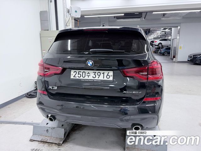 BMW X3 G01 xDrive 20d M Sport - фото 4