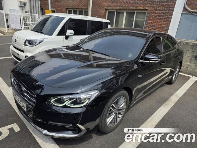 Hyundai Grandeur IG 3.0 LPi Modern (Rental Car) - фото 1
