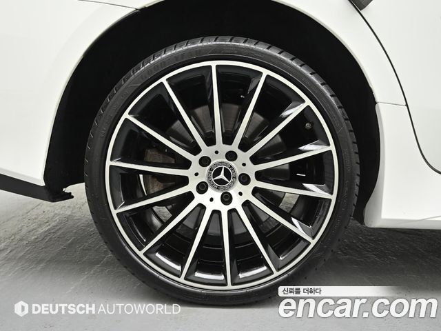 Mercedes-Benz CLS-Class C257 CLS450 4MATIC AMG Line - фото 4