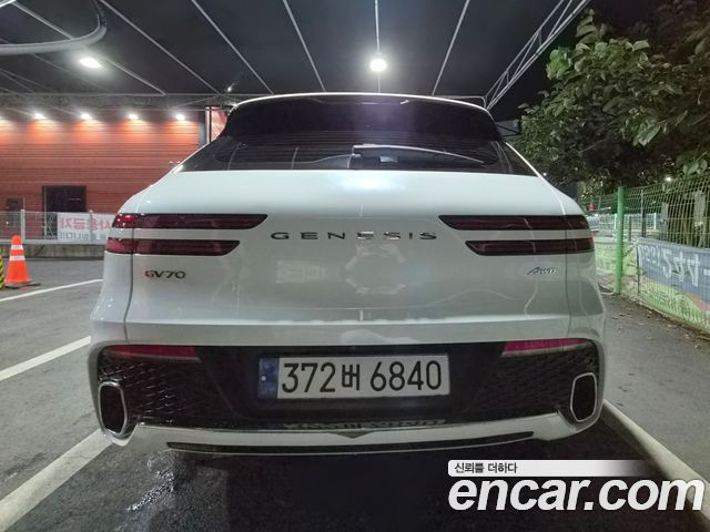 Genesis GV70 2.5T Gasoline AWD - фото 3