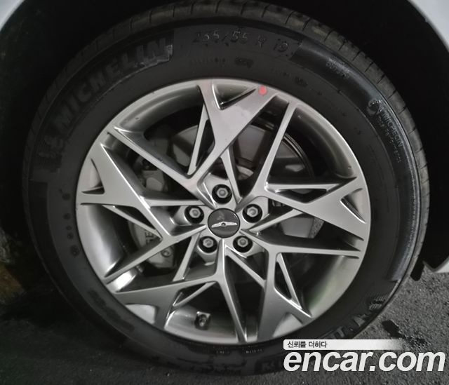 Genesis GV70 2.5T Gasoline AWD - фото 4