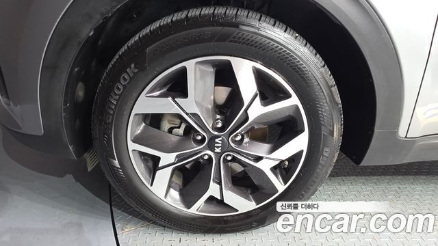 Kia Sportage Diesel 2.0 4WD Prestige - фото 4