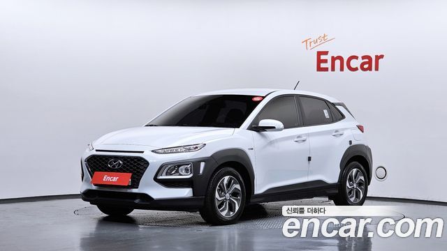 Hyundai Kona гибрид Smart Special - фото 0