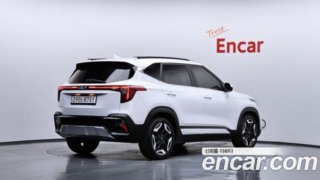 Kia Seltos Новый Gasoline 2.0 2WD Prestige - фото 1