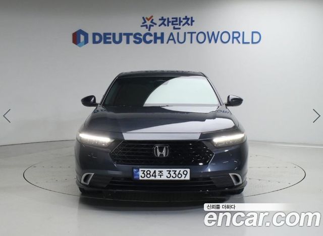 Honda Accord 11-го поколения 2.0 Hybrid Touring - фото 0