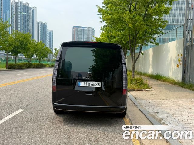Hyundai Staria Lounge 7-Seater Inspiration - фото 1