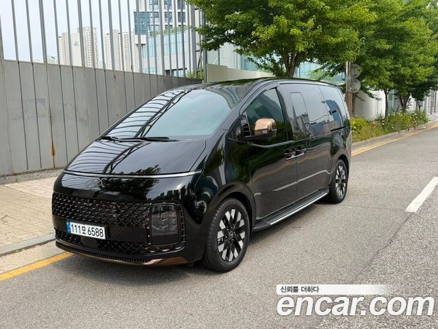 Hyundai Staria Lounge 7-Seater Inspiration - фото 2