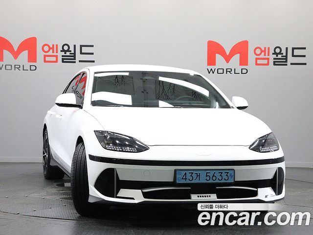 Hyundai Ioniq6 Long Range Exclusive + - фото 1