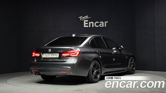 BMW 3-Series F30 330i M Sport Shadow - фото 1