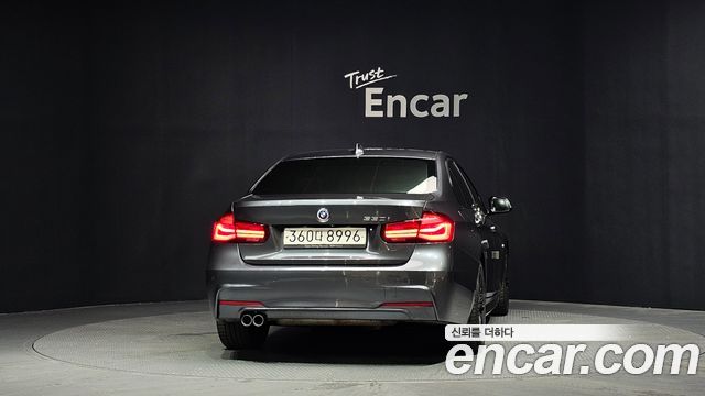 BMW 3-Series F30 330i M Sport Shadow - фото 3