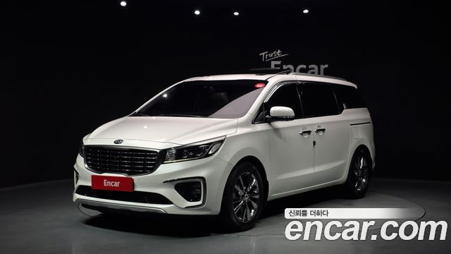 Kia Carnival Новый 7-Seater Limousine President - фото 0