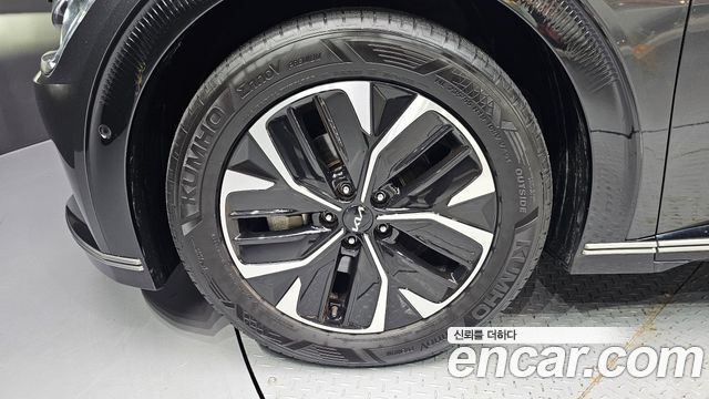 Kia EV6 Long Range Earth - фото 3