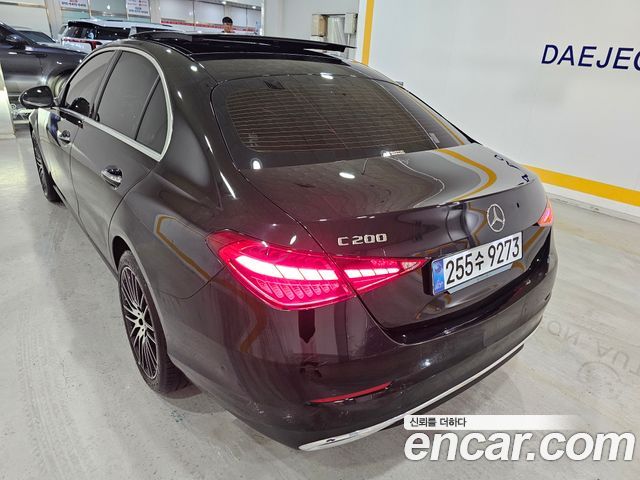 Mercedes-Benz C-Class W206 C200 Avantgarde - фото 4