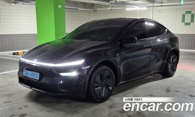 Tesla Model Y Premium RWD - фото 1