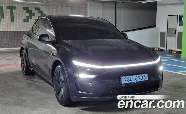 Tesla Model Y Premium RWD - фото 2
