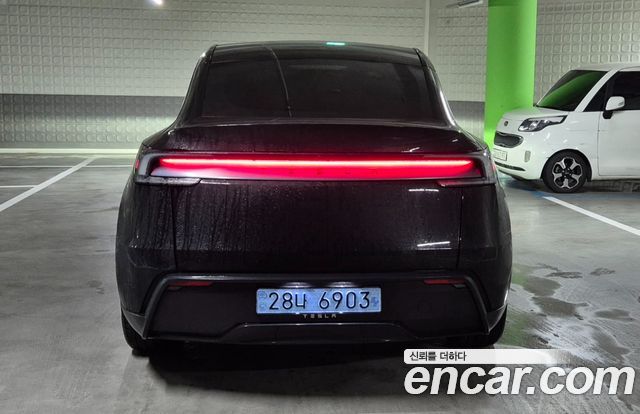 Tesla Model Y Premium RWD - фото 4