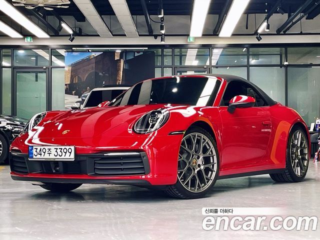 Porsche 911 Carrera 4 Cabriolet - фото 0
