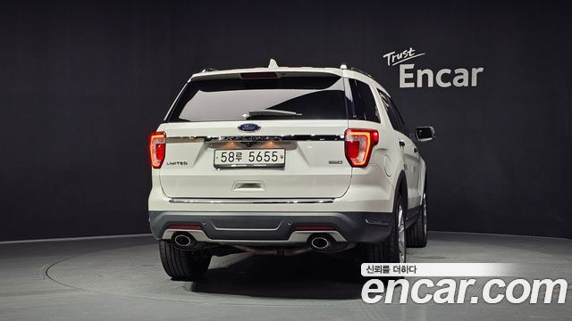 Ford Explorer 2.3 Limited 4WD 5th - фото 3