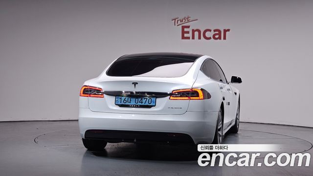 Tesla Model S Long Range - фото 3