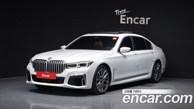 BMW 7-Series G11 740Li xDrive M Sport Package - фото 0