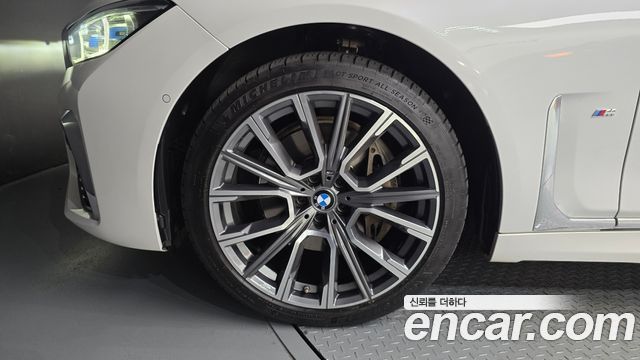 BMW 7-Series G11 740Li xDrive M Sport Package - фото 4