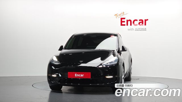 Tesla Model Y Long Range AWD - фото 2