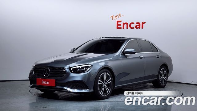 Mercedes-Benz E-Class W213 E250 Avantgarde - фото 0