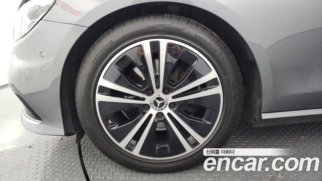 Mercedes-Benz E-Class W213 E250 Avantgarde - фото 4