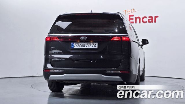 Kia Carnival 4-го поколения 9-Seater Prestige - фото 3