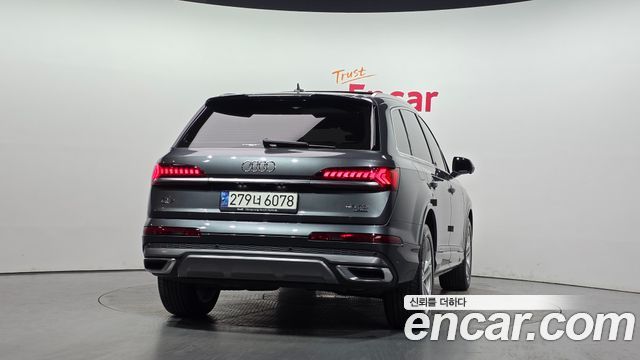 Audi Q7 45 TDI Quattro Premium - фото 3