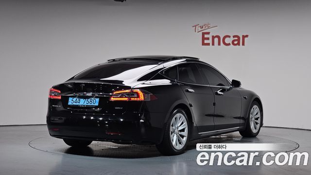 Tesla Model S 100D - фото 1