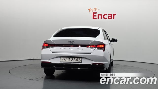 Hyundai Avante CN7, гибрид Smart - фото 3