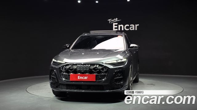 Audi Q5 45 TFSI Quattro S Line Black Ediiton - фото 2
