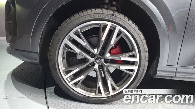 Audi Q5 45 TFSI Quattro S Line Black Ediiton - фото 4