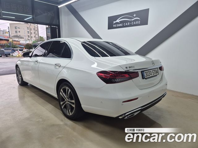 Mercedes-Benz E-Class W213 E350 4MATIC Avantgarde - фото 3